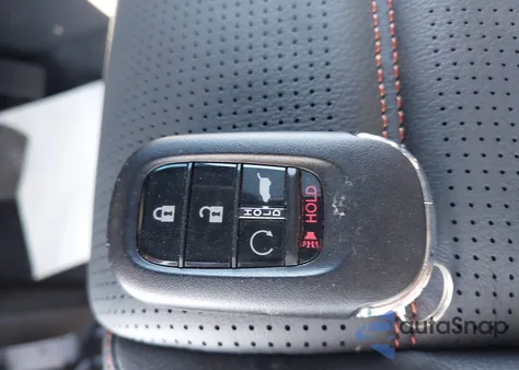 2025 Honda Cr-V Hybrid Sport Touring z USA, uszkodzony, nr VIN 7FARS6H95SE113894